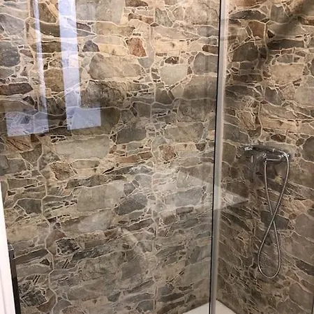 Precioso Apartamento En Catedral/muralla Con Wifi * León